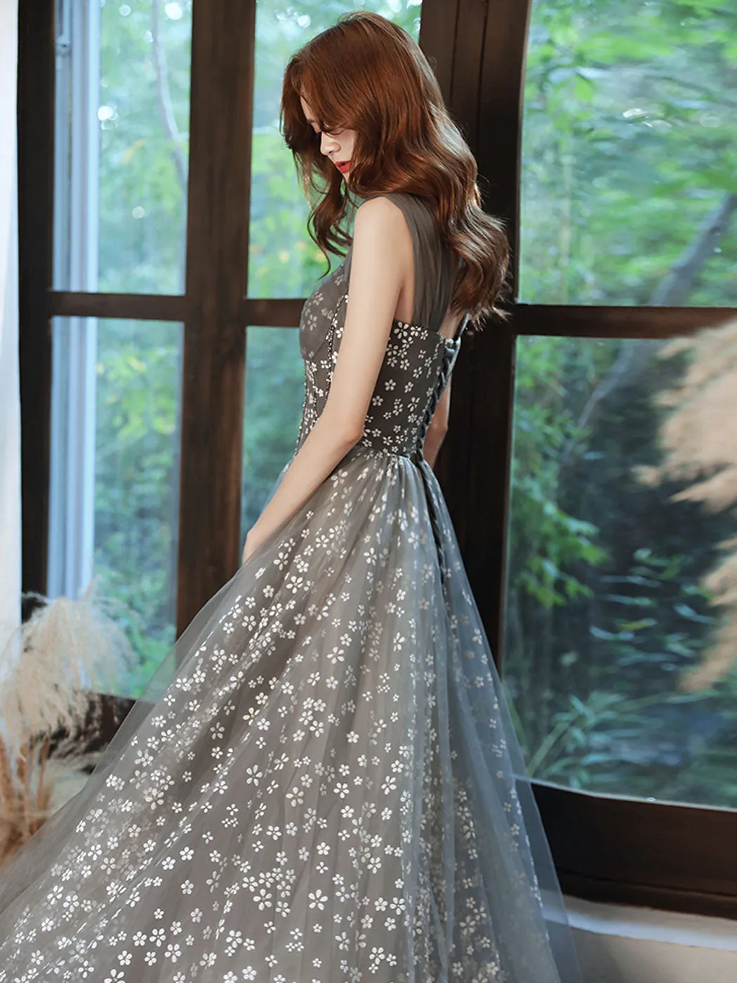 Aline Sweetheart Neck Tulle Gray Long Prom Dresses, Gray Graduation Dresses With Beading