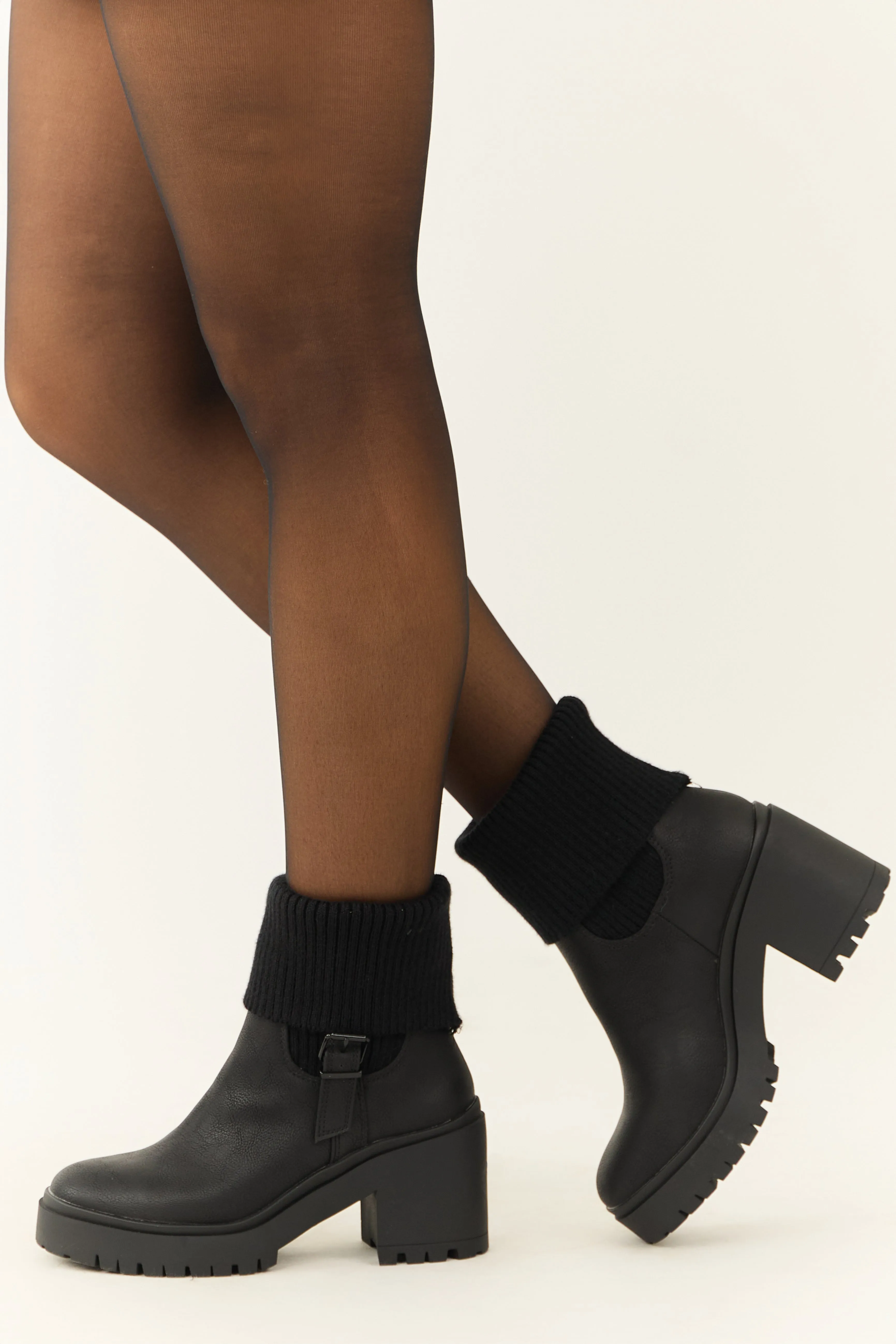 Black Chunky Heel Side Buckle Booties