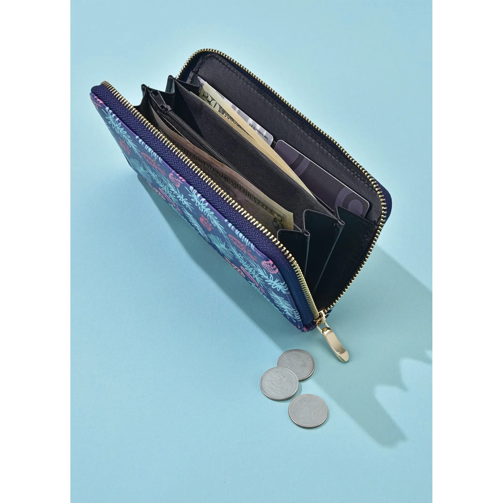 Charlie Paige Beach Wallet - Sand Dollar