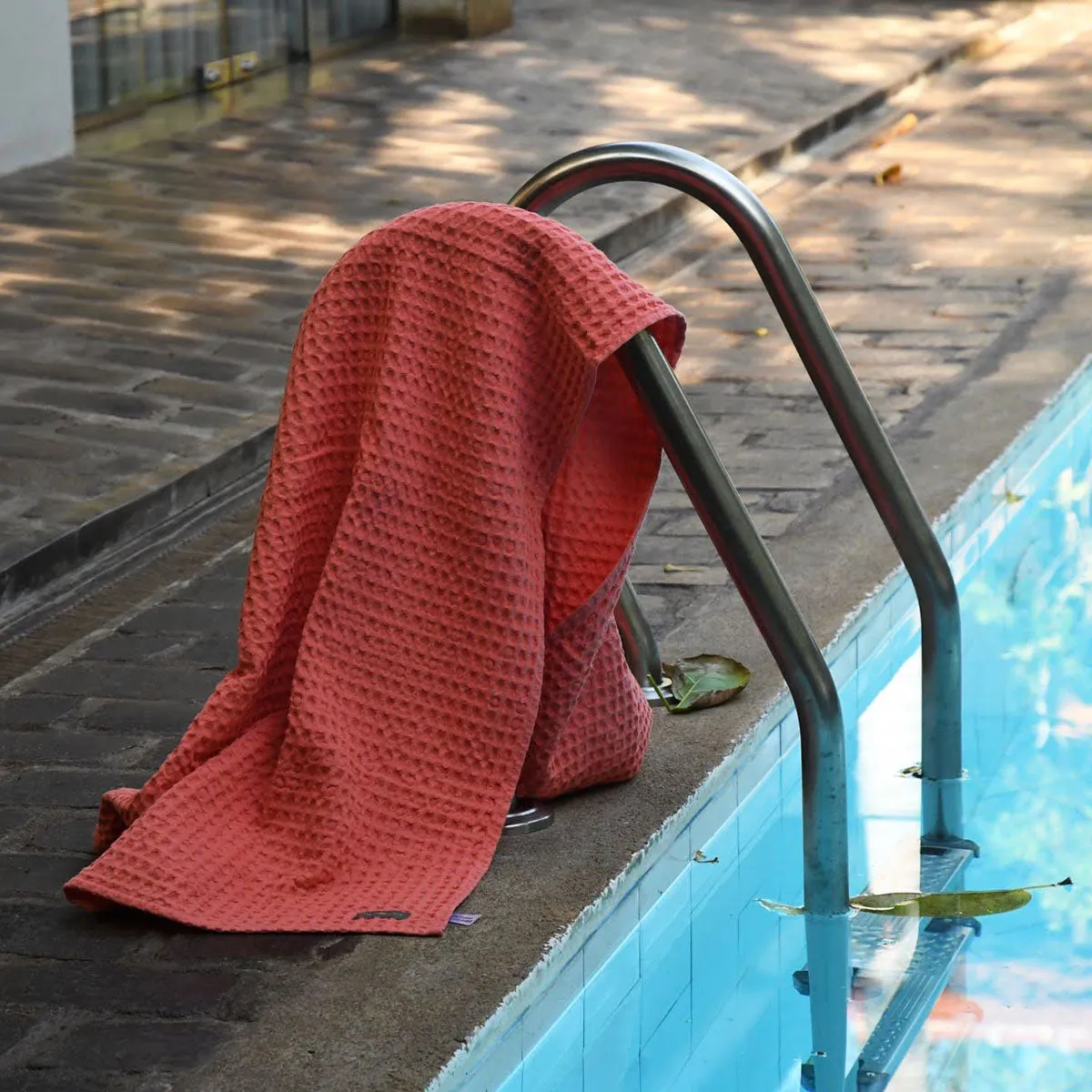 Chunky Waffle Towel - Salmon Blush