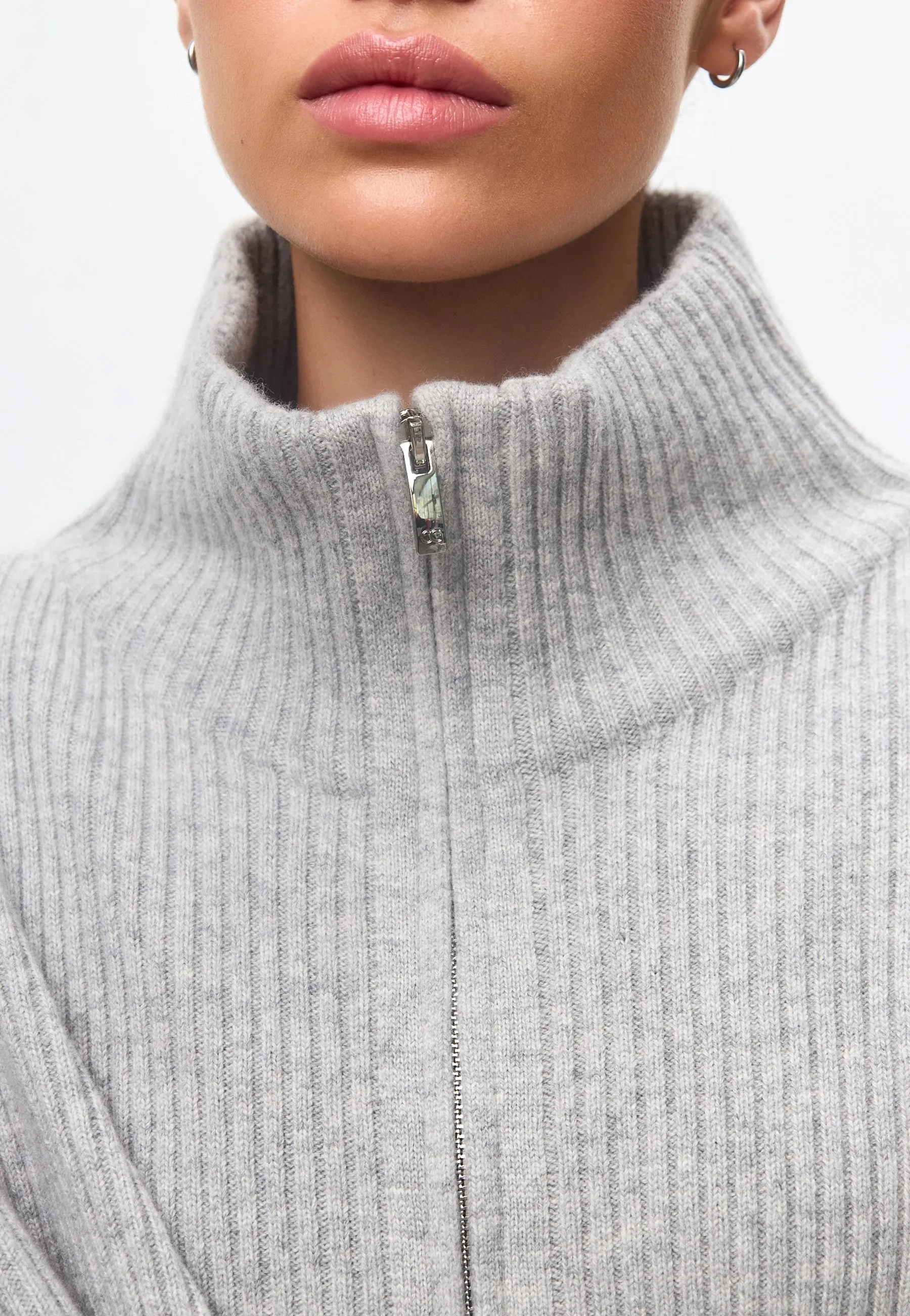 Elegant Merino Zip-Up Sweater Alice - Gray