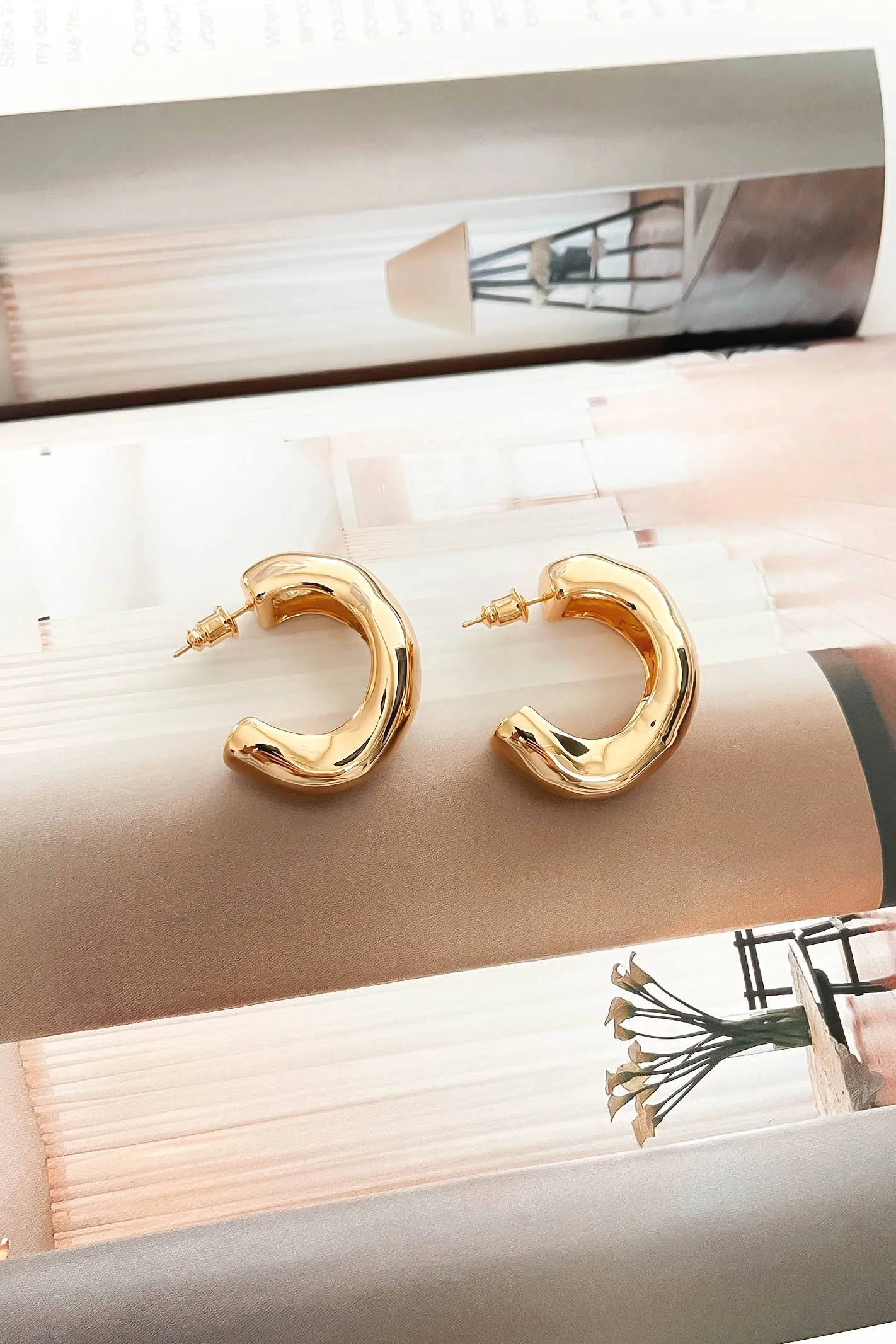 ENDLESSLY CHUNKY HOOPS / GOLD