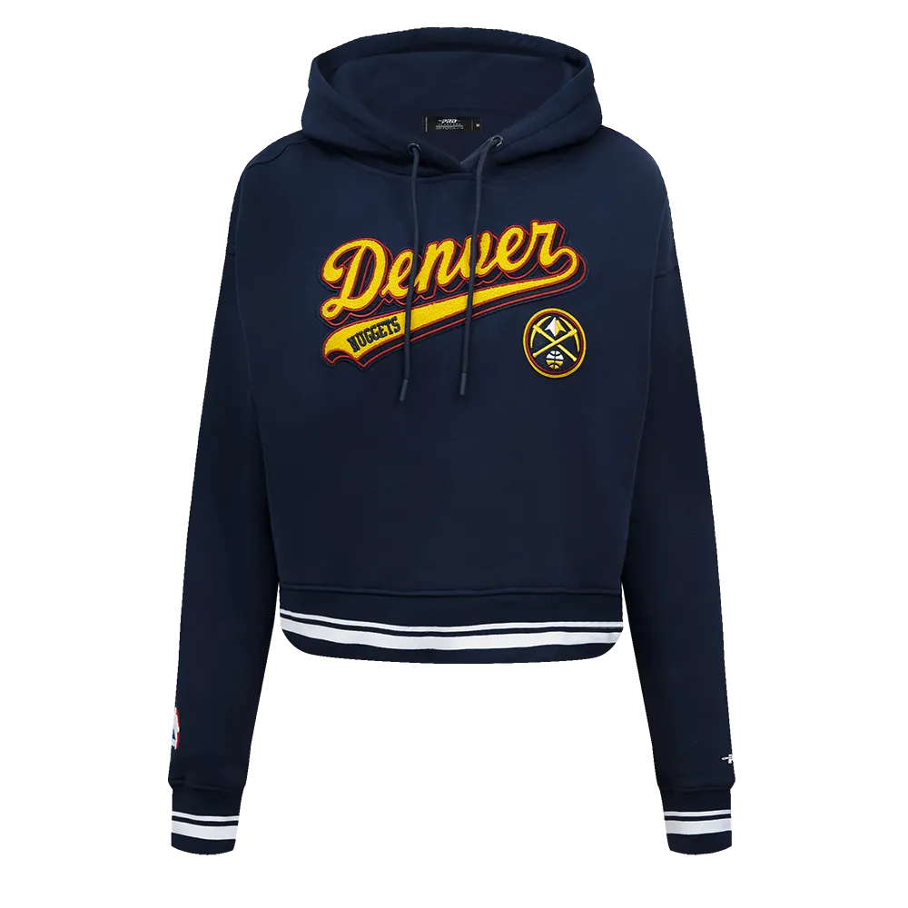 NBA DENVER NUGGETS SCRIPT TAIL WOMEN'S RIB FLC CROPPED PO HOODIE (MIDNIGHT NAVY)