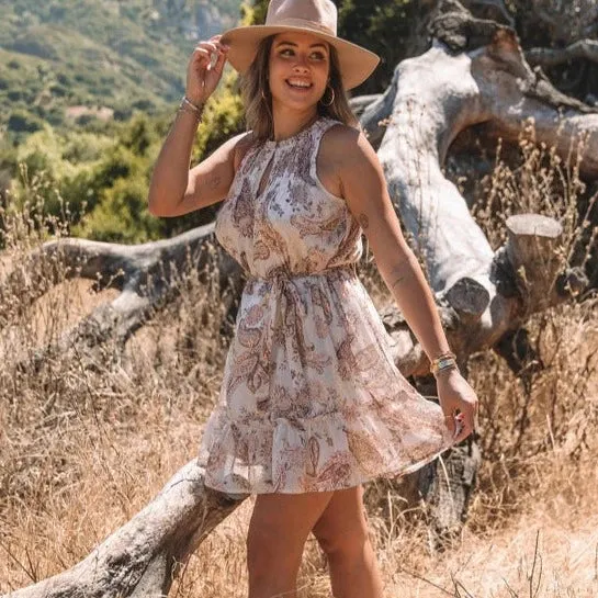 Women's Sleeveless Floral Paisley Belted Mini Dress in Natural Dusty Rose